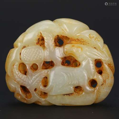 CHINESE JADE PENDANT