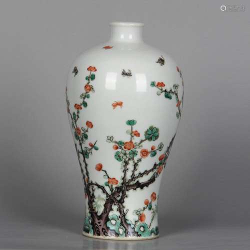 CHINESE PORCELAIN MEIPING VASE