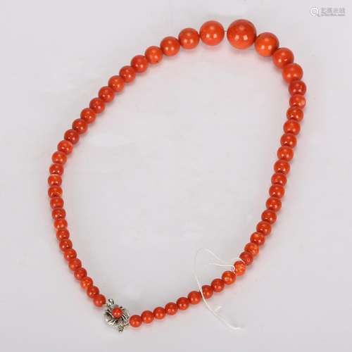 CHINESE CORAL NECKLACE