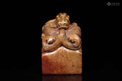 17-19TH CENTURY, A DRAGON PATTERN SHOUSHAN STONE STAMP, QING DYNASTY