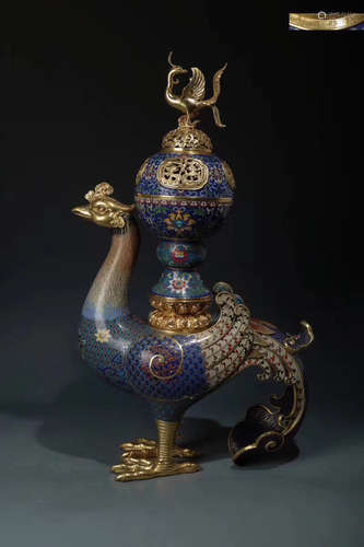 17-19TH CENTURY, A GILT BRONZE ENAMEL CHICKEN DESIGN ORNAMENT, QING DYNASTY