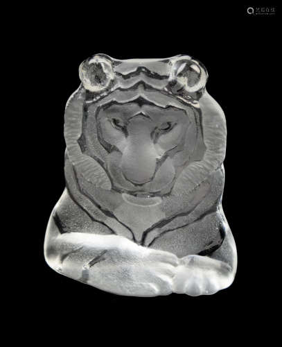 A Sweden Mats Jonasson Crystal Glass Tiger Ornament