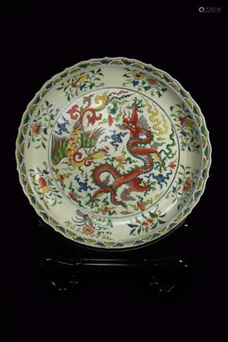 An Extra Large Penta-Colour (Wucai) Decorative Plate Painted with Dragons and Phoenix and Interlocking Flowers, marked 