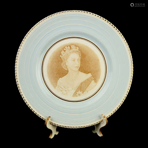 A British Queen Elizabeth II Coronation Celebration Decorative Plate (1953)