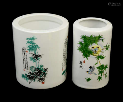 A Set of Two Porcelain Paint Brush Pots with the Painting of Birds and Flowers