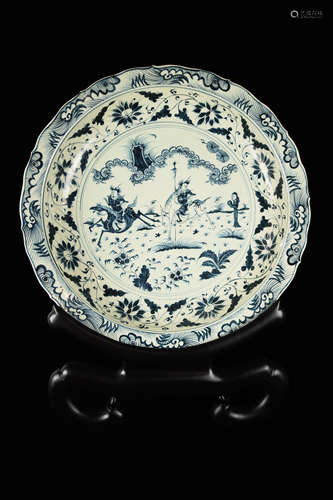 A Republic Era Chinese Ming Style Large Blue and White Porcelain Decorative Plate with Story Portrait and Interlocking Lotus