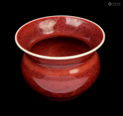 [Chinese] A Red Glazed Porcelain Wide Opening Vessel
