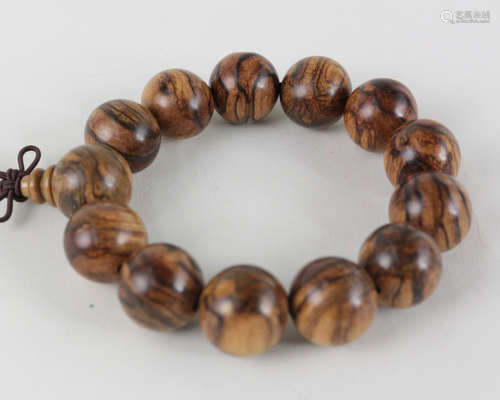 WOOD BEAD BRACELET