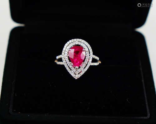 18K MYANMAR RUBY RING WITH DIAMOND