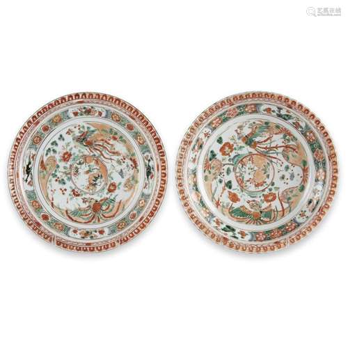 A pair of Chinese famille verte-decorated porcelain dishes, kangxi period