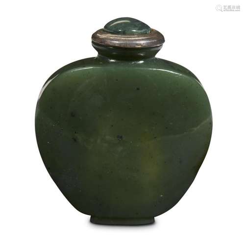 A Chinese spinach jade spade-form snuff bottle,