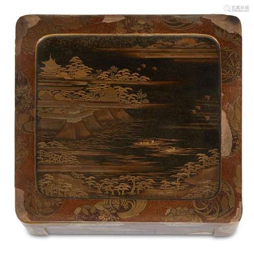 A Japanese lacquer picnic box, 18th/19th century