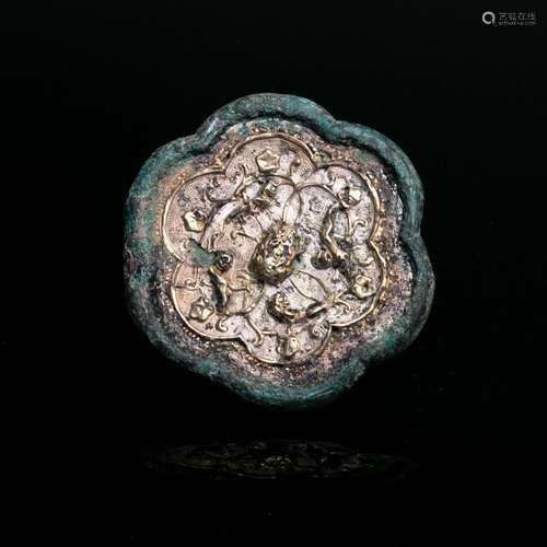 A SILVER INLAY 'LIONS' BRONZE MIRROR, TANG DYNASTY