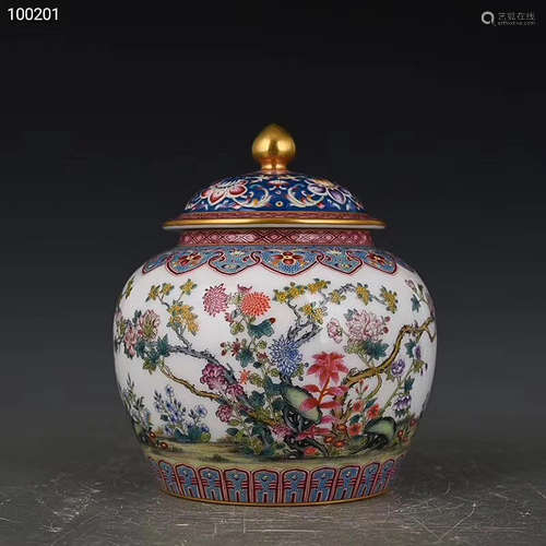 17-19TH CENTURY, A FLORAL PATTERN ENAMEL HELMET-SHAPED JAR, QING DYNASTY