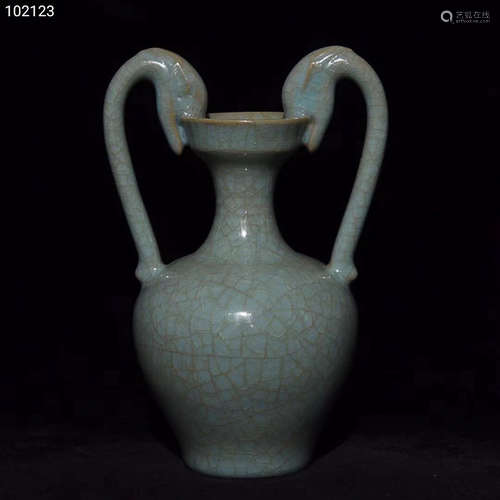 A RU KILN DOUBLE-EAR VASE