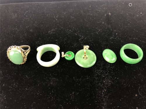 SIX CHINESE JADEITE RING EARRING PENDANT