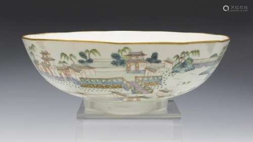 Chinese Famille Rose Porcelain Bowl, Early 19th Century