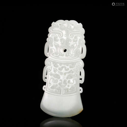 CHINESE WHITE JADE PENDANT