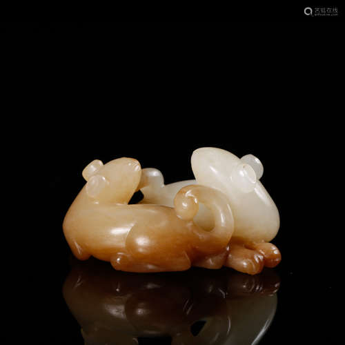 CHINESE WHITE JADE CARVED TWO CATS