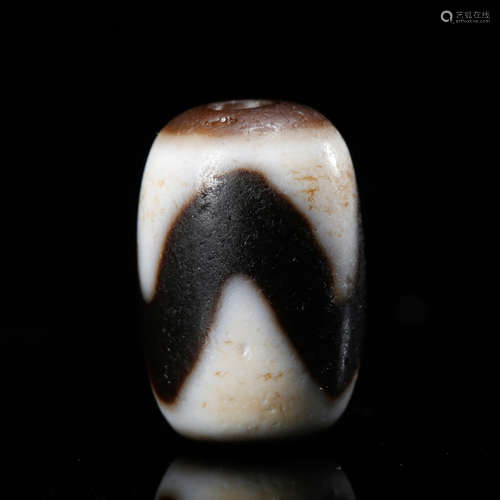 CHINESE TIBETAN DZI BEAD