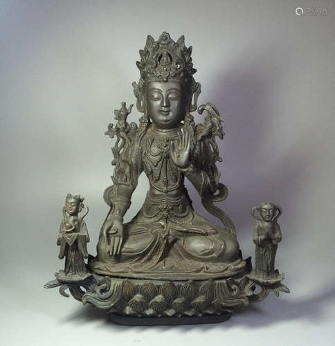 CHINESE BRONZE SEATED GUANYIN