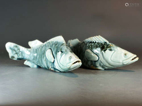 CHINESE PAIR OF PORCELAIN FISH