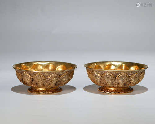 CHINESE PAIR OF GILT BRONZE BOWLS