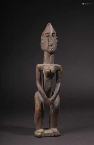 EARLY 20TH C. DOGON, WAKARA STYLE STANDING FEMALE