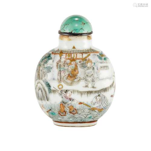 Chinese Enameled and Gilt Porcelain Snuff Bottle