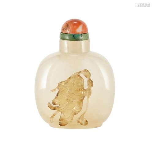 Chinese Cameo Agate Snuff Bottle