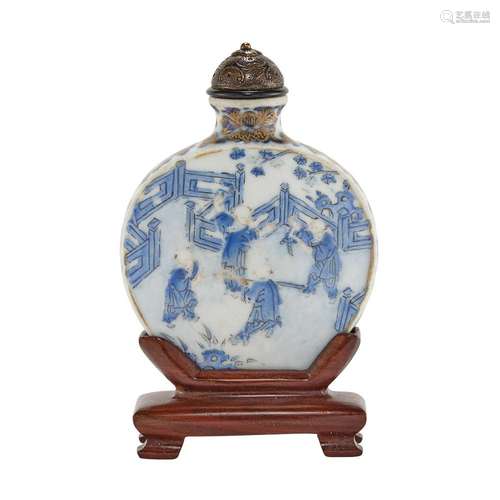 Chinese Blue and White Glazed Porcelain Snuff Bottle