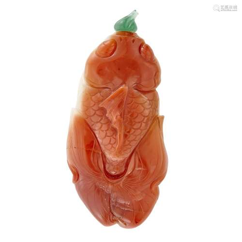 Chinese Carnelian Fish Form Snuff Bottle