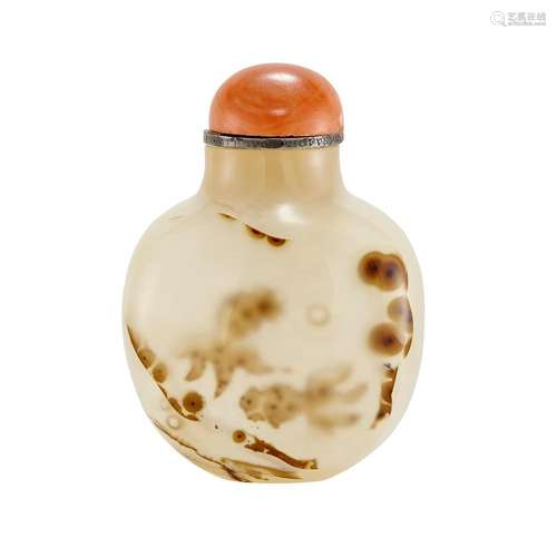 Chinese Shadow Agate Snuff Bottle