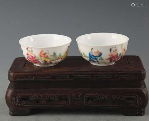 FAMILLE ROSE BOY PLAYING PATTERN PORCELAIN CUP