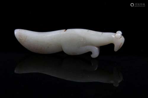 A FINE HE TIAN GREENISH WHITE JADE IN FIGURE OF MANTIS