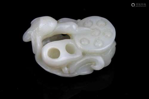 A FINE HE TIAN GREENISH WHITE JADE IN FIGURE OF LOTUS