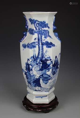 BLUE AND WHITE STORY PAINTED PORCELAIN VASE