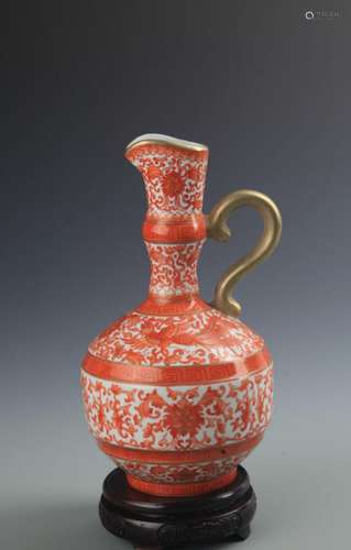 A RARE RED COLOR AND GILT FLOWER PATTERN WATER EWER