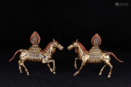 A PAIR OF BRONZE GILT HORSES LATE QING DYNASTY
