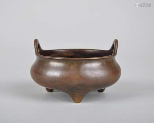 A BRONZE TRIPOD CENSER, XUANDE MARK, BUT EARLY QING DYNASTY