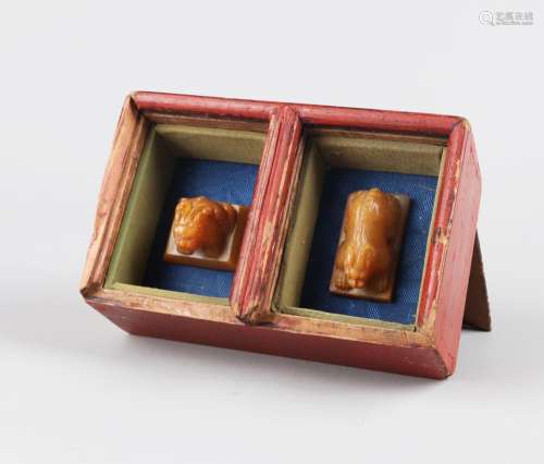 TWO TIANHUANG SCHOLAR'S SEALS, 'JI EN TANG' AND 'YI CHUN YUAN', QING DYNASTY