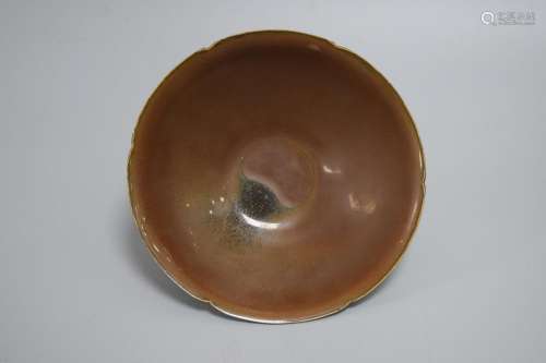 A SMALL RUSSET-GLAZED DING DISH, SONG DYNASTY