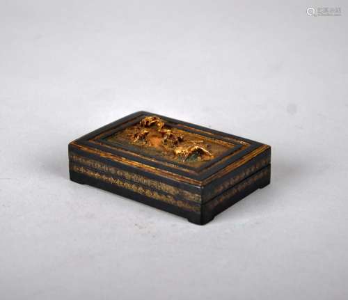 A GILT-BRONZE AND MOTIF-IN-RELIEF DECORATED BOX, QIANLONG PERIOD, QING DYNASTY