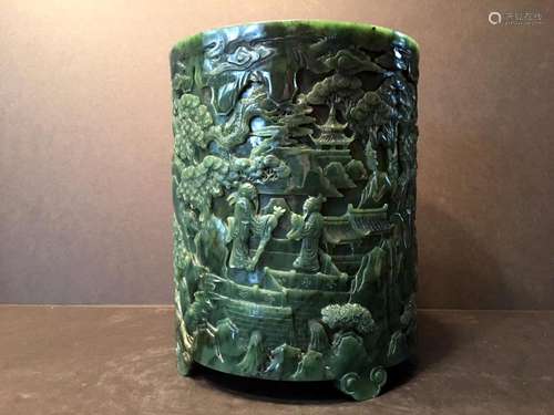 AN OLD Large Chinese Spinach Jade Brush Pot, late Qing period