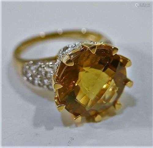 14K GOLD CITRINE AND DIAMOND RING 6G