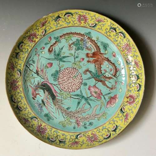 CHINESE ANTIQUE FAMILLE ROSE PLATE..19C