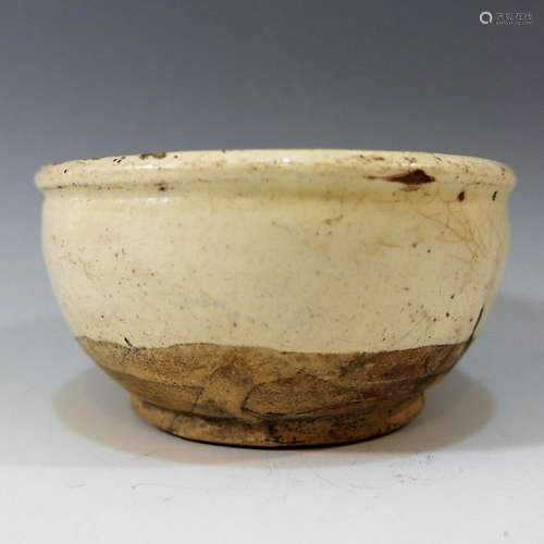 CHINESE ANTIQUE SONG DYNASTY WHITE PORCELAIN BOWL