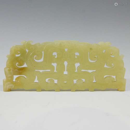 CHINESE ANTIQUE YELLOW JADE PLACQUE - QING DYNASTY OR EARLIER