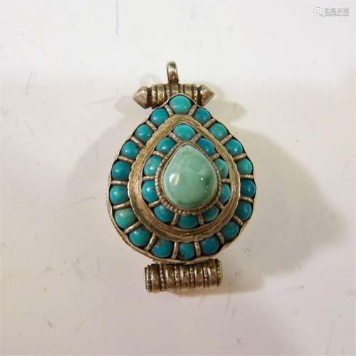 STERLING SILVER TURQUOISE PENDANT