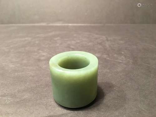 OLD CHINESE Green Jade Archor Thumb RING, 1 1/8